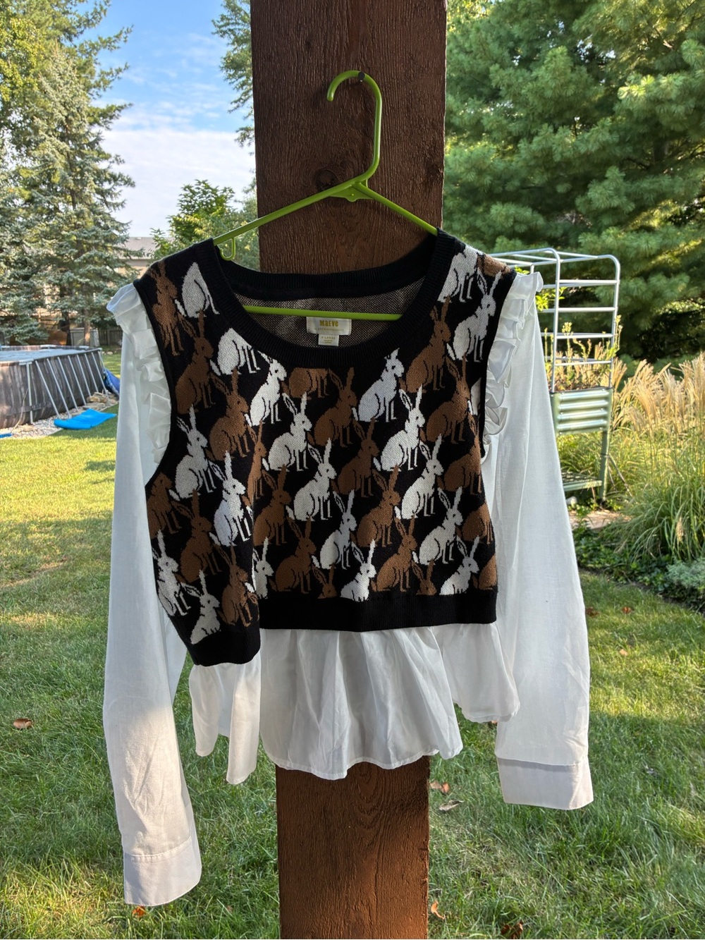 Brown & White Rabbit Print Cropped Sweater Vest